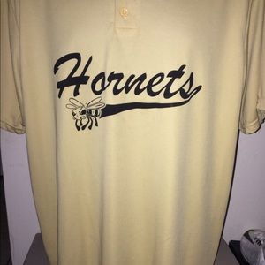 Hornets Cream Top Men’s XL Jersey